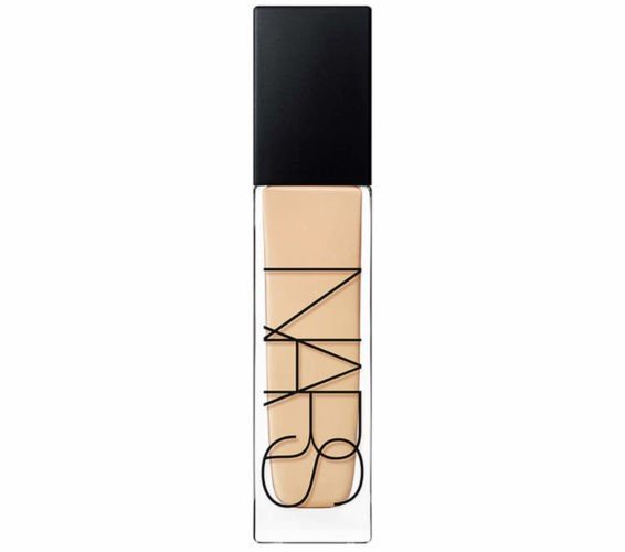 Natural Radiant Longwear Foundation de NARS